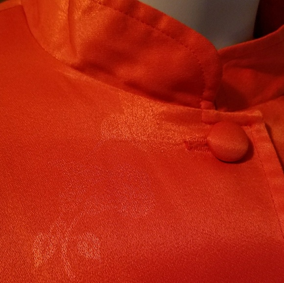 Beautiful sateen Asian-inspired jacket - Picture 5 of 7